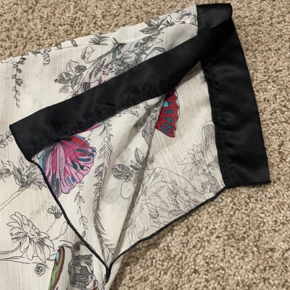 Bisou Bisou kimono top - Picture 6 of 14